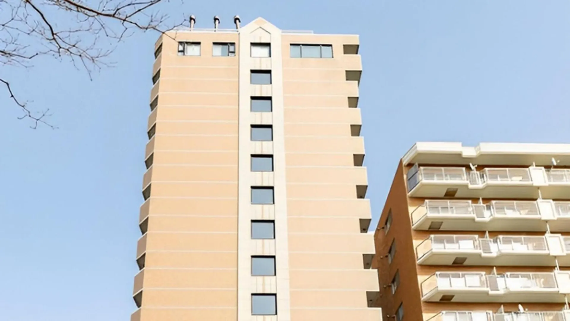Toyoko Inn Hokkaido Sapporo-Eki Nishi-Guchi Hokudai Mae